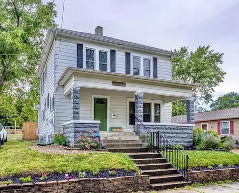 347 Buckingham St, Newark, OH 43055
