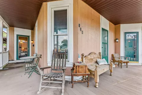 126 E Mill St, Circleville, OH 43113 photo 8