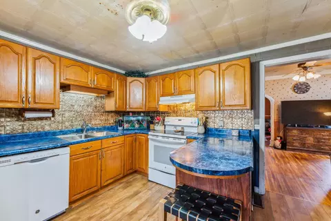126 E Mill St, Circleville, OH 43113 photo 18