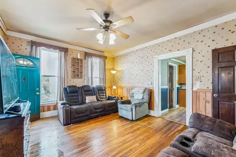 126 E Mill St, Circleville, OH 43113 photo 13