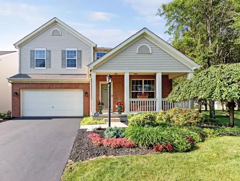 5763 Covington Meadows Dr, Westerville, OH 43082