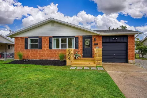 504 Crescent Dr, West Jefferson, OH 43162