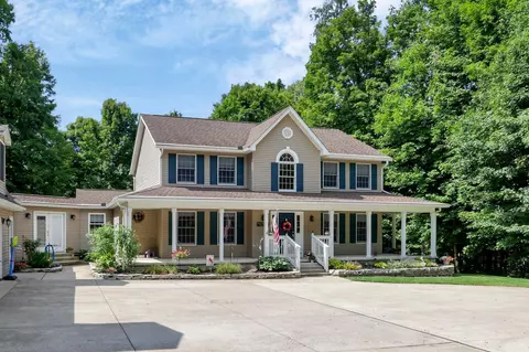 5251 Lithopolis Rd NW, Lancaster, OH 43130
