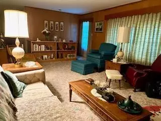 1176 Cambridge Pl, Circleville, OH 43113 photo 3