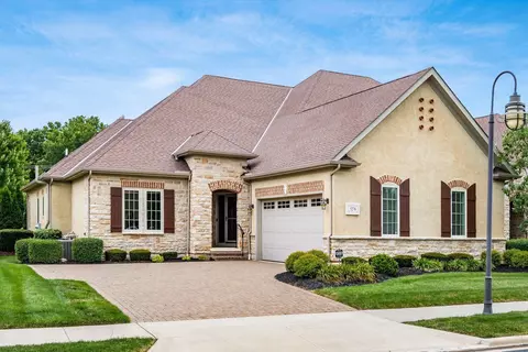 5276 Slater Rdg, Westerville, OH 43082