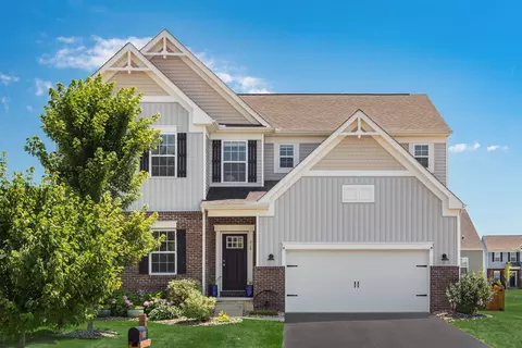 218 Weeping Willow Run Dr, Johnstown, OH 43031