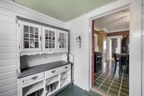 411 E High St, Ashley, OH 43003 photo 16
