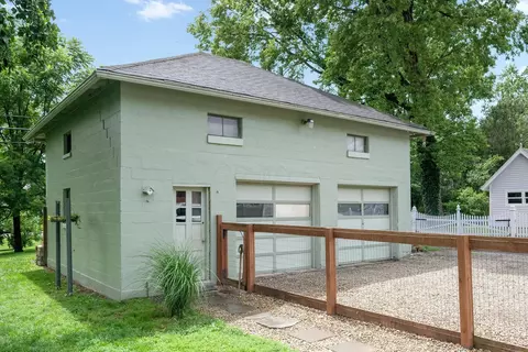 411 E High St, Ashley, OH 43003 photo 49