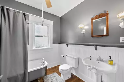 411 E High St, Ashley, OH 43003 photo 13