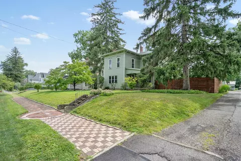 411 E High St, Ashley, OH 43003 photo 2