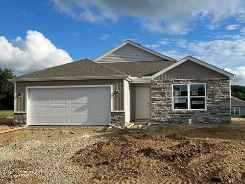 383 Trinity Way S, Newark, OH 43055