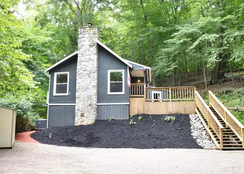 60 Anoka Ln, Sugar Grove, OH 43155