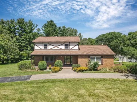 7936 Otterbein Trl NW, Lancaster, OH 43130