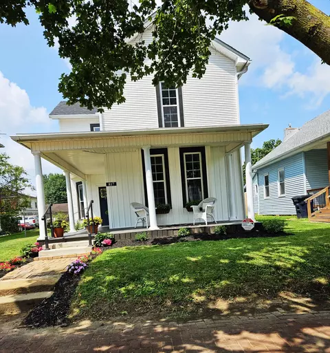 817 N Broad St, Lancaster, OH 43130