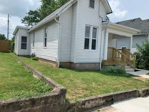 163 Town St, Circleville, OH 43113 photo 3