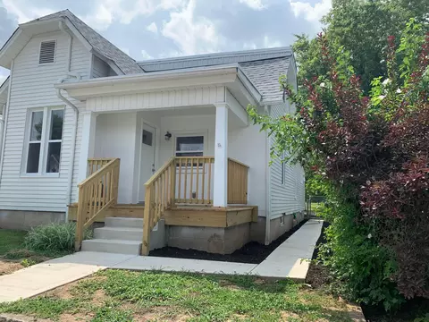 163 Town St, Circleville, OH 43113 photo 2