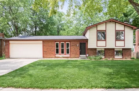 361 Armor Hill Dr, Columbus, OH 43230