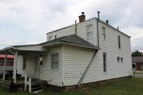 111 S 3rd St, Newark, OH 43055 photo 5