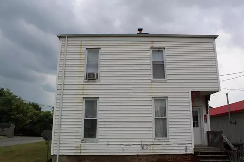 111 S 3rd St, Newark, OH 43055