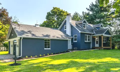 5866 Taylor Rd, Columbus, OH 43230