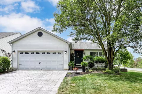 175 Galloway Ridge Dr, Galloway, OH 43119