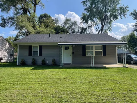 1017 Duxberry Ave, Columbus, OH 43211