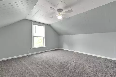 381 E Central Ave, Delaware, OH 43015 photo 19