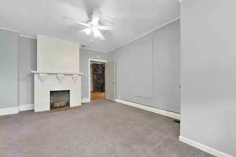 381 E Central Ave, Delaware, OH 43015 photo 7