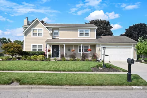 1550 Cree Ct, Grove City, OH 43123