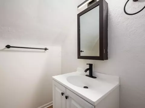 1264 Moler Rd, Columbus, OH 43207 photo 21