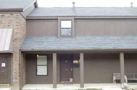 5777 Corinne Creek Dr, Columbus, OH 43232