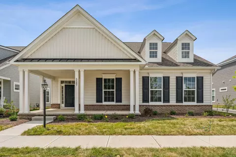 5587 Jessica Ln E, Powell, OH 43065