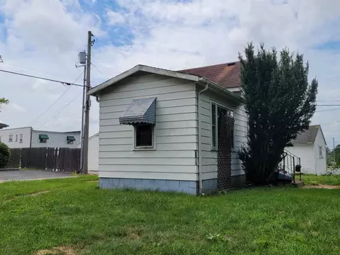 1300 E Wheeling St, Lancaster, OH 43130 photo 5
