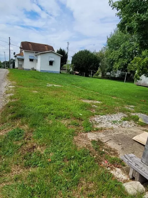 1300 E Wheeling St, Lancaster, OH 43130 photo 8