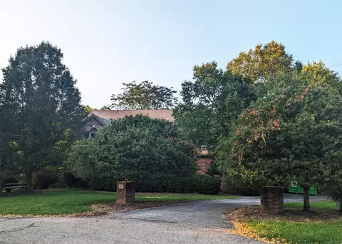 668 Notchbrook Dr, Delaware, OH 43015