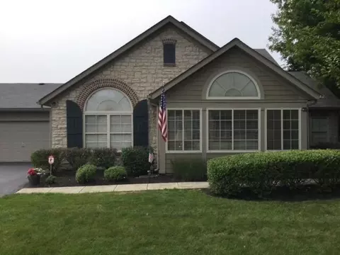 6346 Lakeview Cir, Canal Winchester, OH 43110