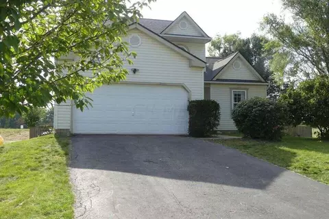 1032 Legacy Ln, Pataskala, OH 43062