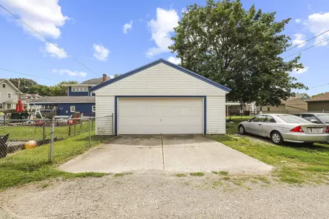 314 E Cecil St, Springfield, OH 45503 photo 32