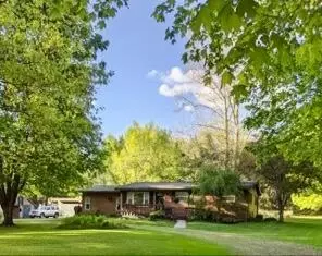 8001 Duncan Plains Rd, Alexandria, OH 43001