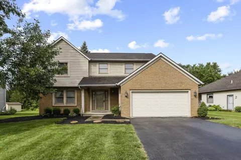 317 Colony Park Dr, Pickerington, OH 43147