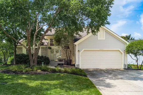 8466 Juniper Dr, Lewis Center, OH 43035