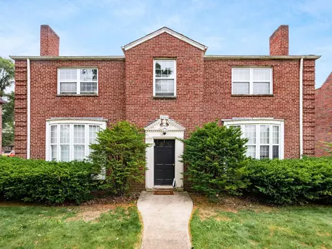 2365 E Livingston Ave, Columbus, OH 43209