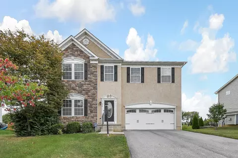 316 Evergreen Cir, Pickerington, OH 43147