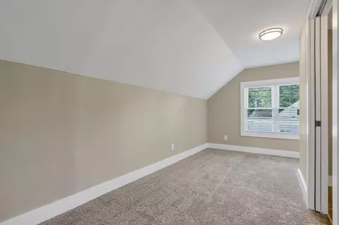 792 Exeter Rd, Whitehall, OH 43213 photo 21