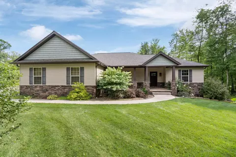 717 W Hanley Rd, Mansfield, OH 44904