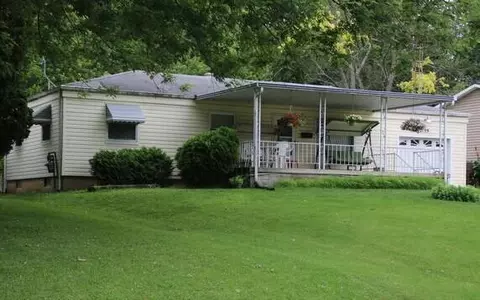 2139 Duquesne Dr, Springfield, OH 45506