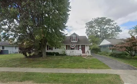 3867 Security Dr, Grove City, OH 43123