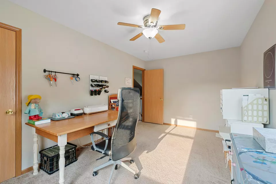  2505 Tree Knoll Ct, Columbus, OH 43219 photo 24
