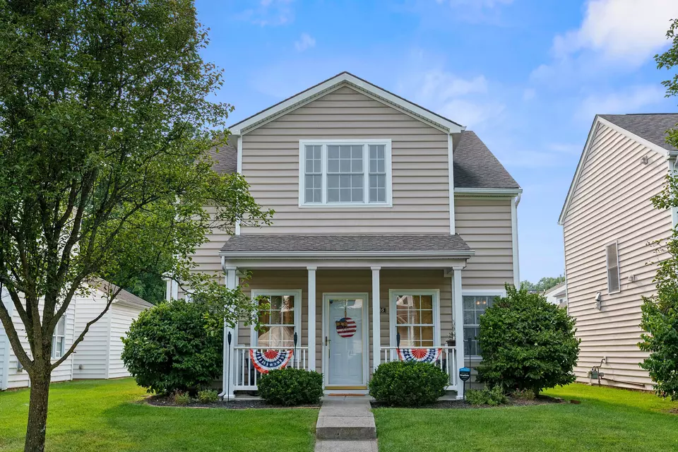  2505 Tree Knoll Ct, Columbus, OH 43219 photo 1