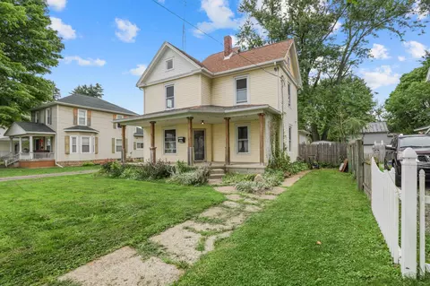 80 Salem Ext, Fredericktown, OH 43019